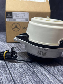 Опора двигателя правая Mercedes-Benz A1662406317