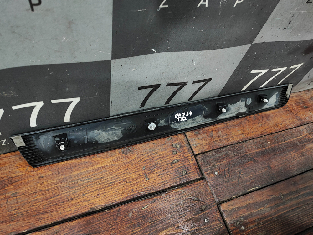 Накладка двери задней правой Nissan X-Trail 3 (T32) 13-23 Б/У Оригинал 828764CM1B