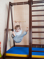 Трапеция деревянная, в цвет комплекса