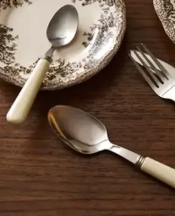 Столовые аксессуары