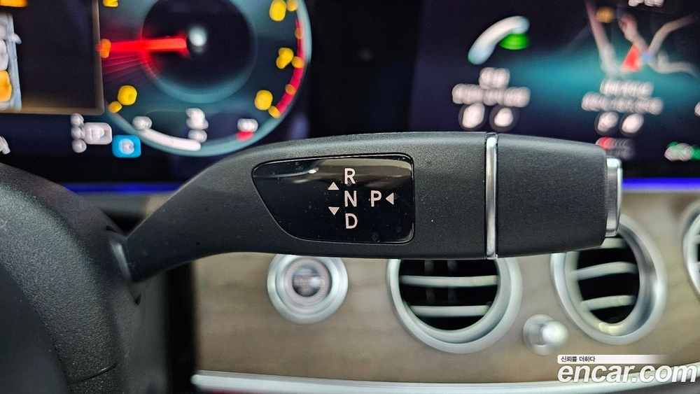 Mercedes-Benz E-Class W213 E250 Exclusive (08.2021)
