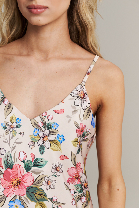 Шелковый топ с цветами