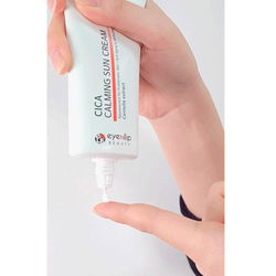 Eyenlip Beauty Cica Calming Sun Cream SPF50+ PA+++ солнцезащитный крем с центеллой