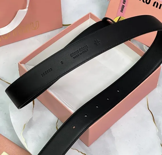 Кожаный ремень Miu Miu, чёрный