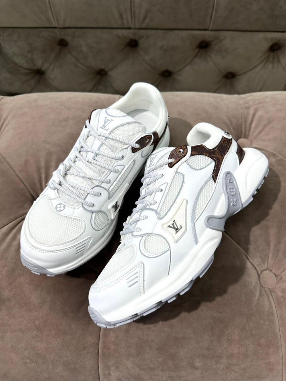Кроссовки Louis Vuitton