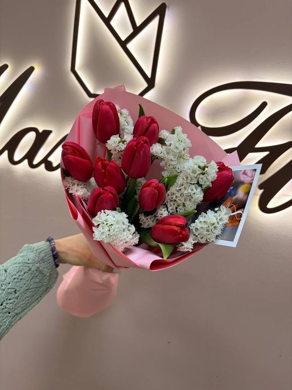 Букет 8 Марта Б-419