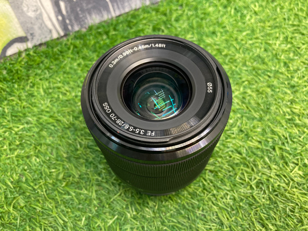 Sony 28-70 mm 3.5-5.6 OSS