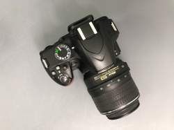 Nikon D3200 kit 18-55mm 3.5-5.6G VR 4.200 кадров