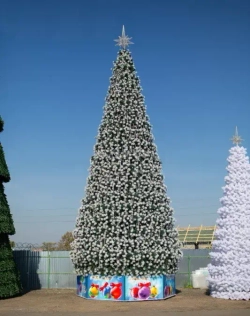 Уличная сосна Уральская зеленая с белыми кончиками 21 м., каркасная, Леска, Green Trees (GT21URLESWK)