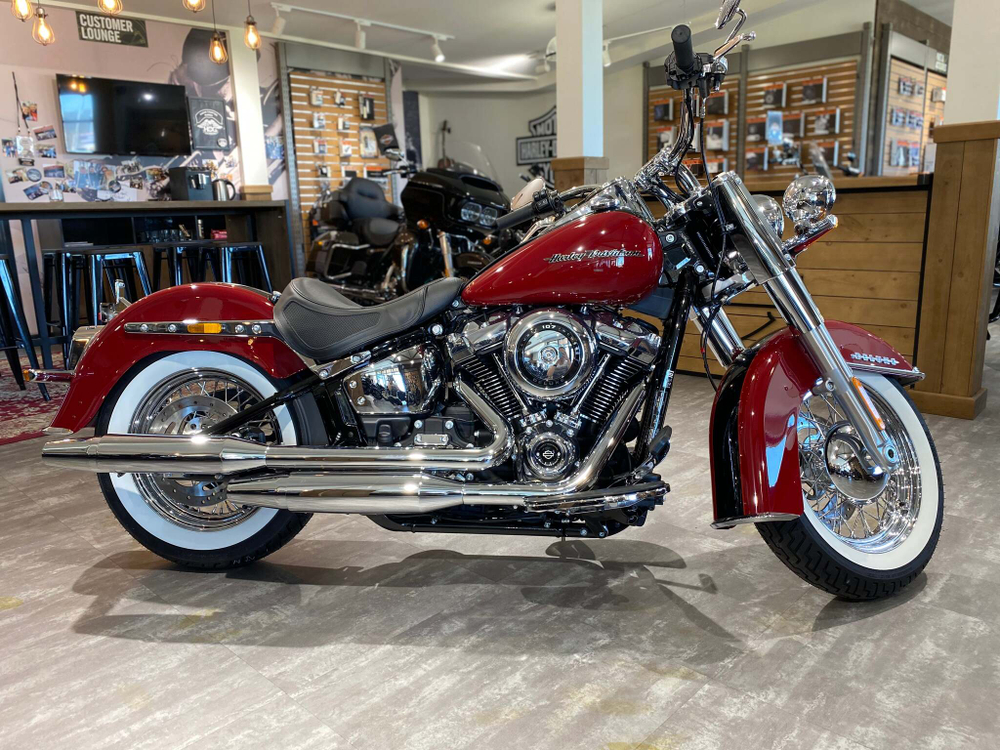 Harley-Davidson® Softail® Deluxe™ (FLDE) 2020