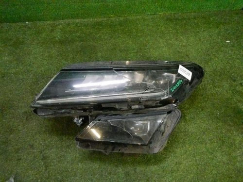 Битая Фара левая Skoda Kodiaq (2016-2022) LED