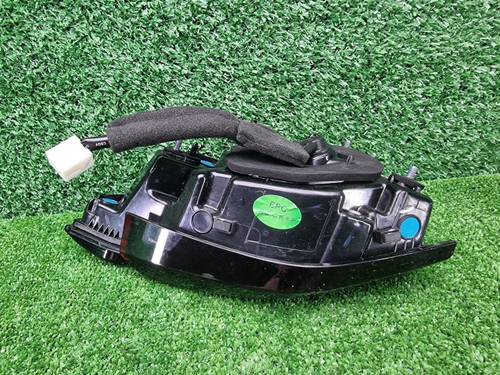 Фонарь левый внутренний Geely Coolray (2019-2024)