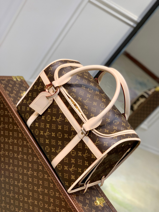 Louis Vuitton Dog Bag 40 cm