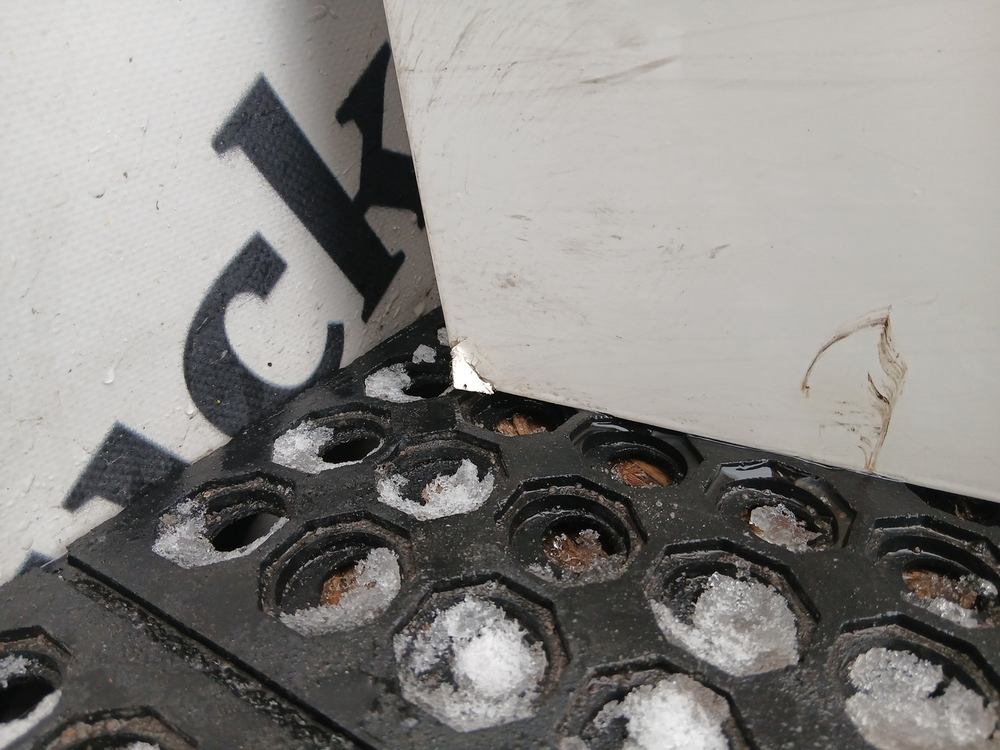 Спойлер кабины верхний 2018г.