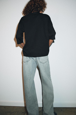 ZARA ФУТБОЛКА В СТИЛЕ РУСТИК С РУКАВАМИ ТРИ ЧЕТВЕРТИ, УГОЛЬНЫЙ