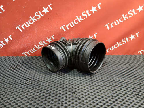 Патрубок воздушного фильтра