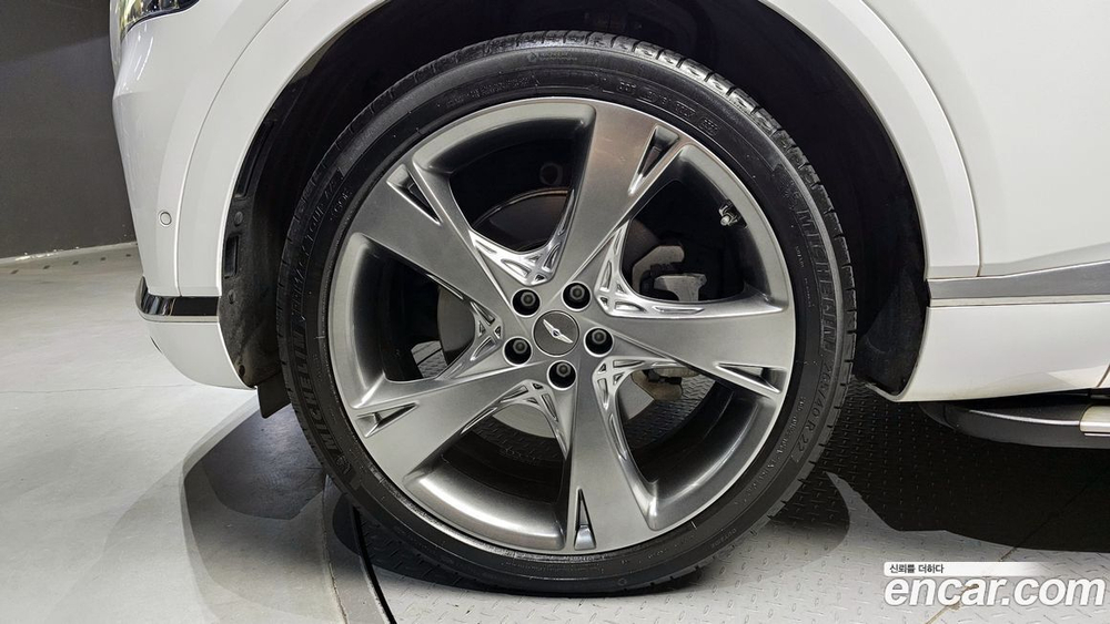 Genesis GV80 2.5T Бензин AWD (04.2021)