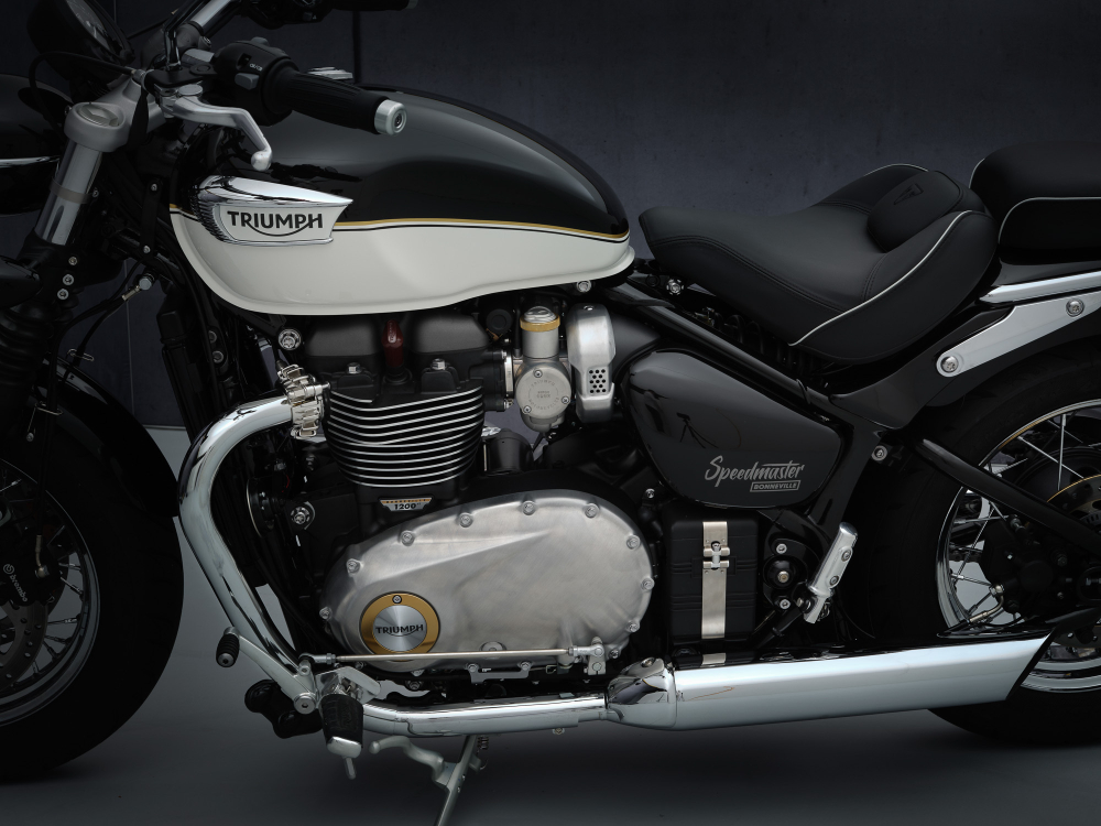 TRIUMPH BONNEVILLE SPEEDMASTER 2023