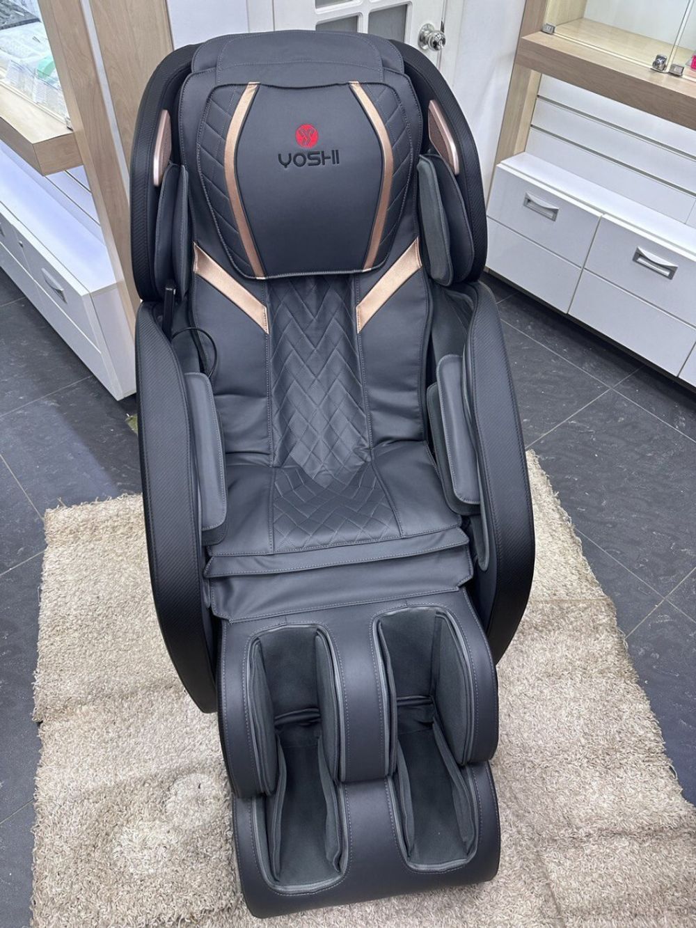 Массажное кресло YOSHI YH-35 черное