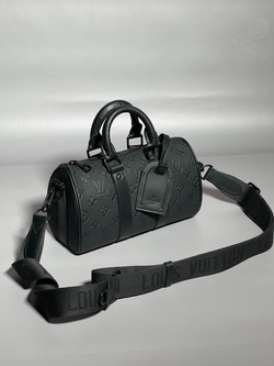 Сумка через плечо Louis Vuitton Keepall 25