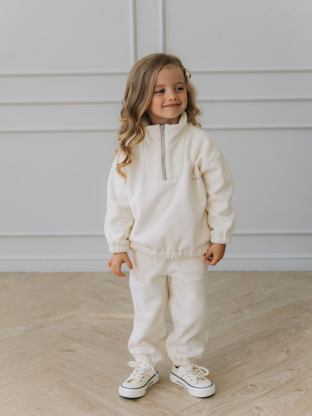 Флисовый костюм, Молоко