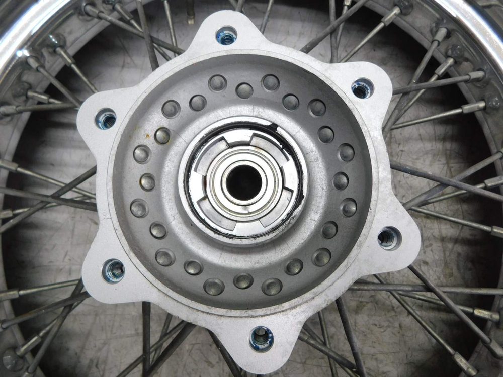 Колесо переднее Suzuki Intruder 400 Classic VK54A