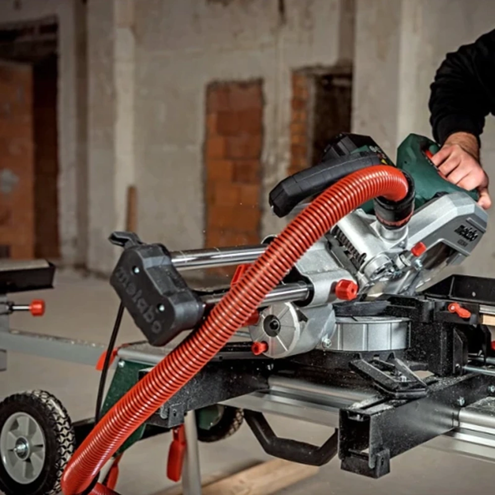 Metabo KGS 216 M пила торцовочная 613216000