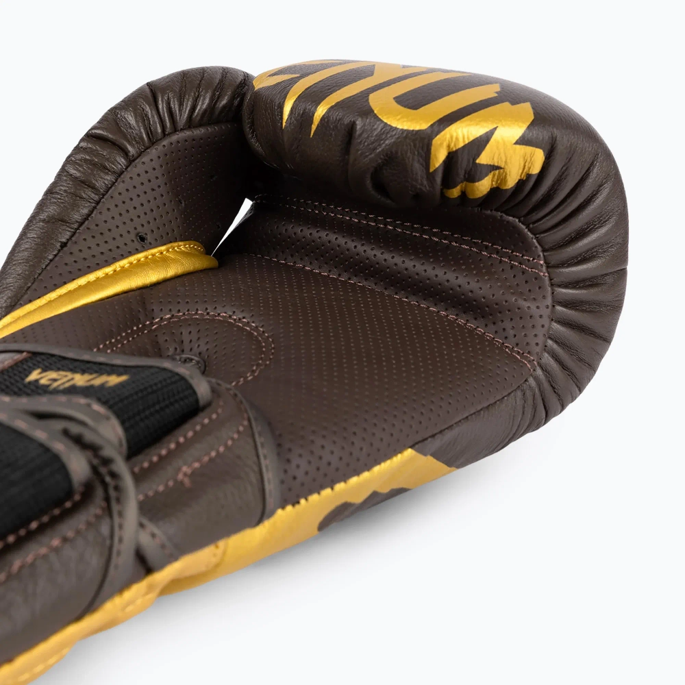 Боксёрские перчатки Venum Reverso Boxing chocolate/gold