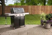 Газовый гриль Weber Genesis E-315, 3 горелки, чёрный