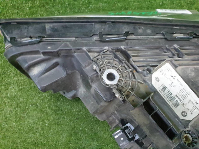 Фара правая BMW 5er G30 (2020-2023) LED