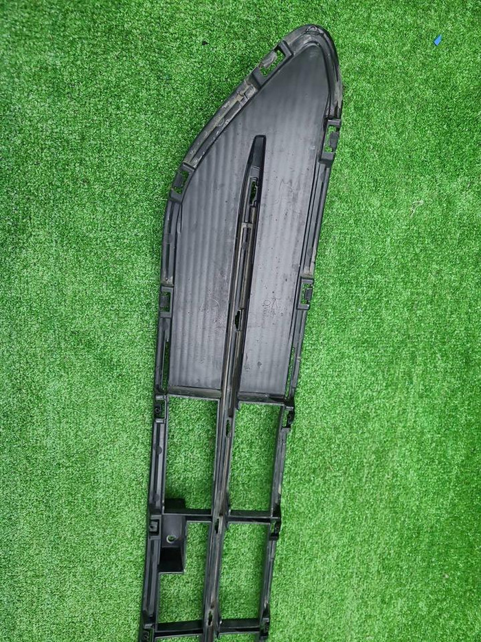 Решетка переднего бампера Faw Bestune T99 (22-нв)