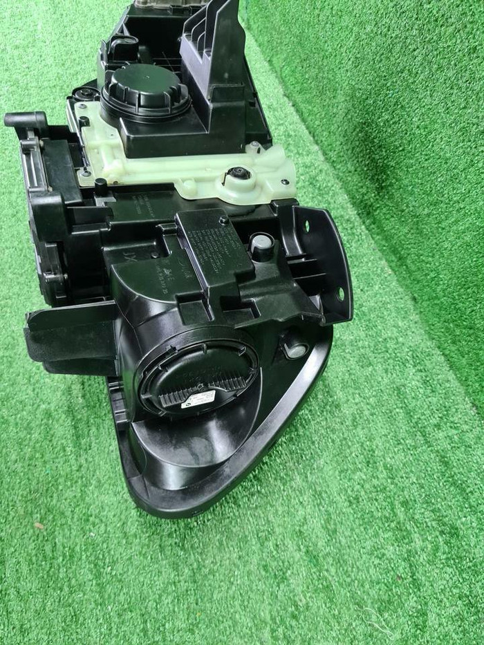 Фара левая Genesis GV80 (2020-2023) LED