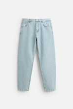 Джинсы slim fit
