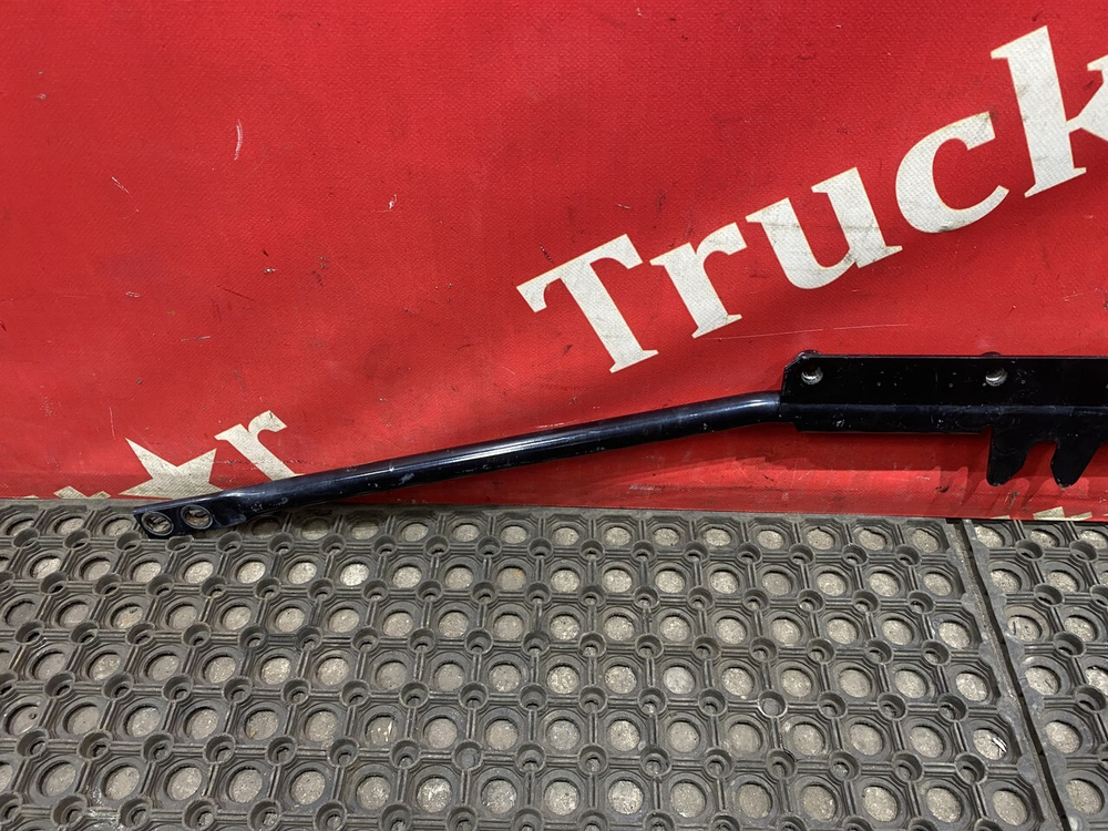 Тяга торсиона кабины 2019г