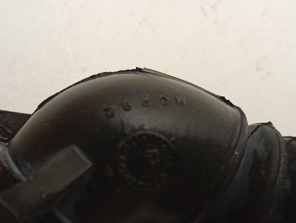 FE925N кт21 Патрубок бункер-бак для стиральных машин Electrolux Aeg Zanussi 1240160406 б/у