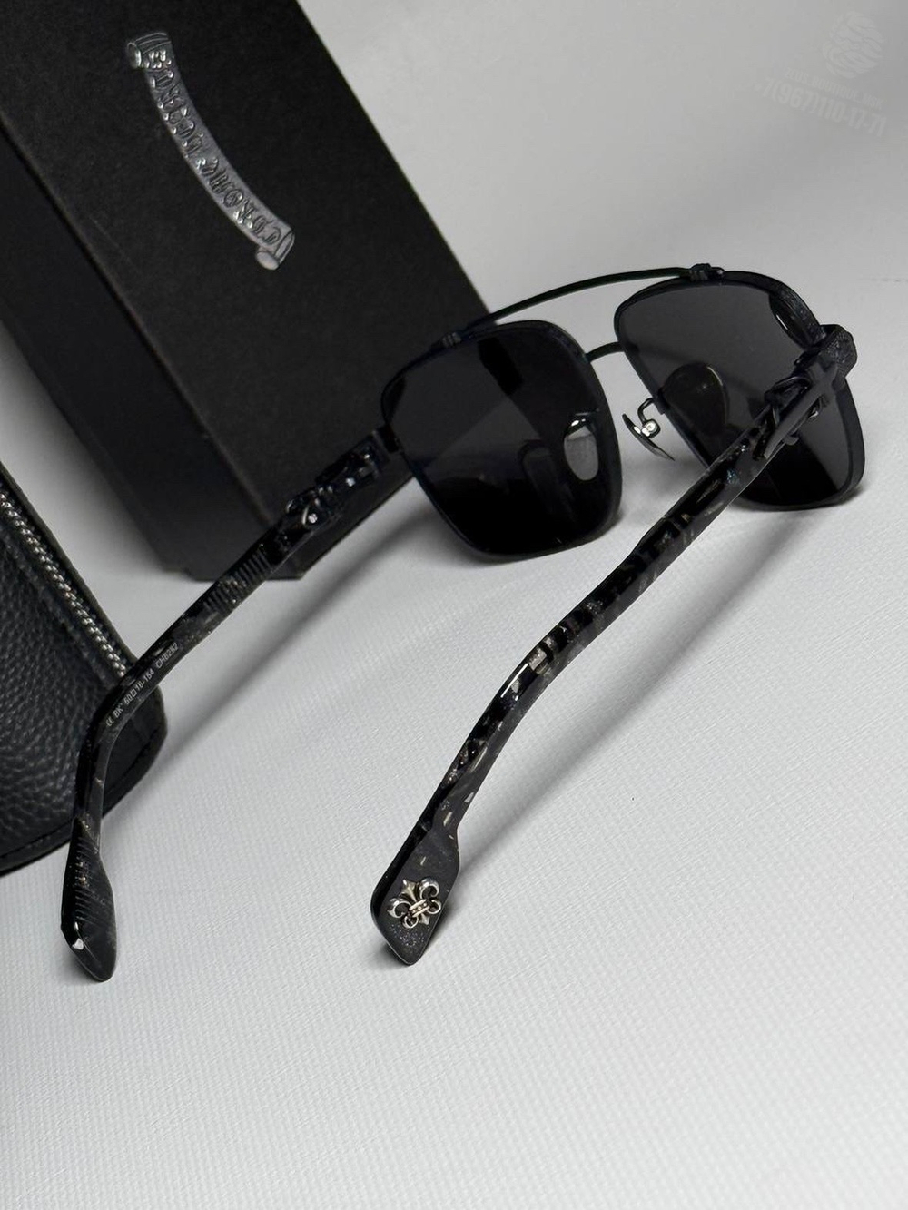 Солнечные очки Chrome Hearts