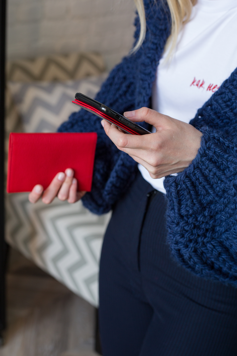 Чехол для iPhone 13 Pro Max из кожи страуса, цвета фуксии