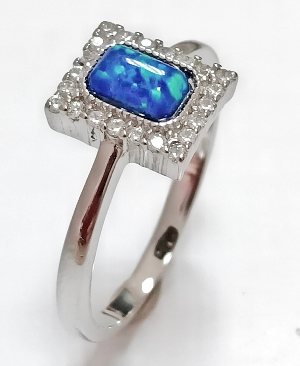 Кольцо из серебра  925 пробы