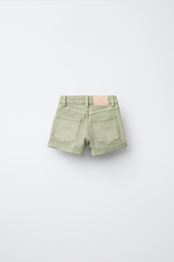 ZARA ДЖИНСОВЫЕ ШОРТЫ С ЗАКЛЕПКАМИ «ЗВЕЗДЫ», ЗЕЛЕНЫЙ