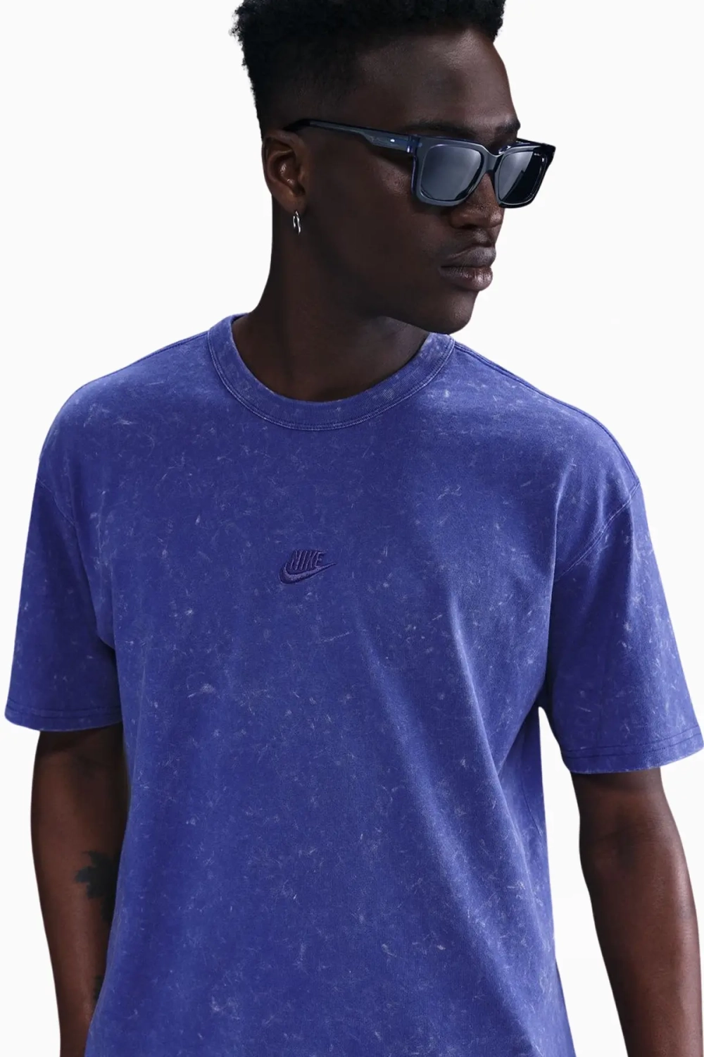 Футболка Nike Sportswear Premium Essentials Max90 - фиолетовый