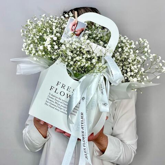 «Блен-де-блан» композиция из гипсофилы