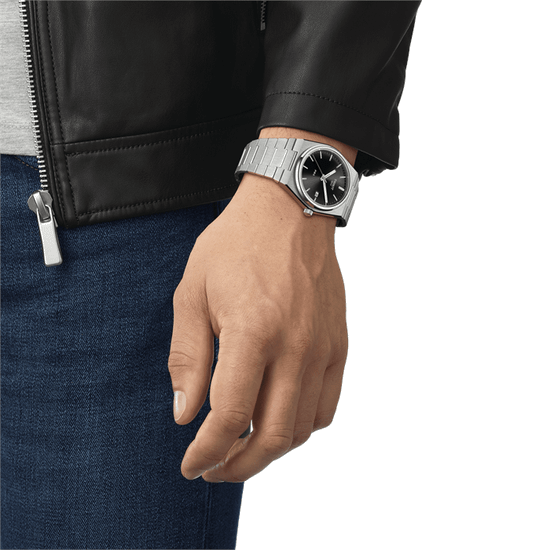 Tissot T137.410.11.051.00 мужские швейцарские часы PRX на руке