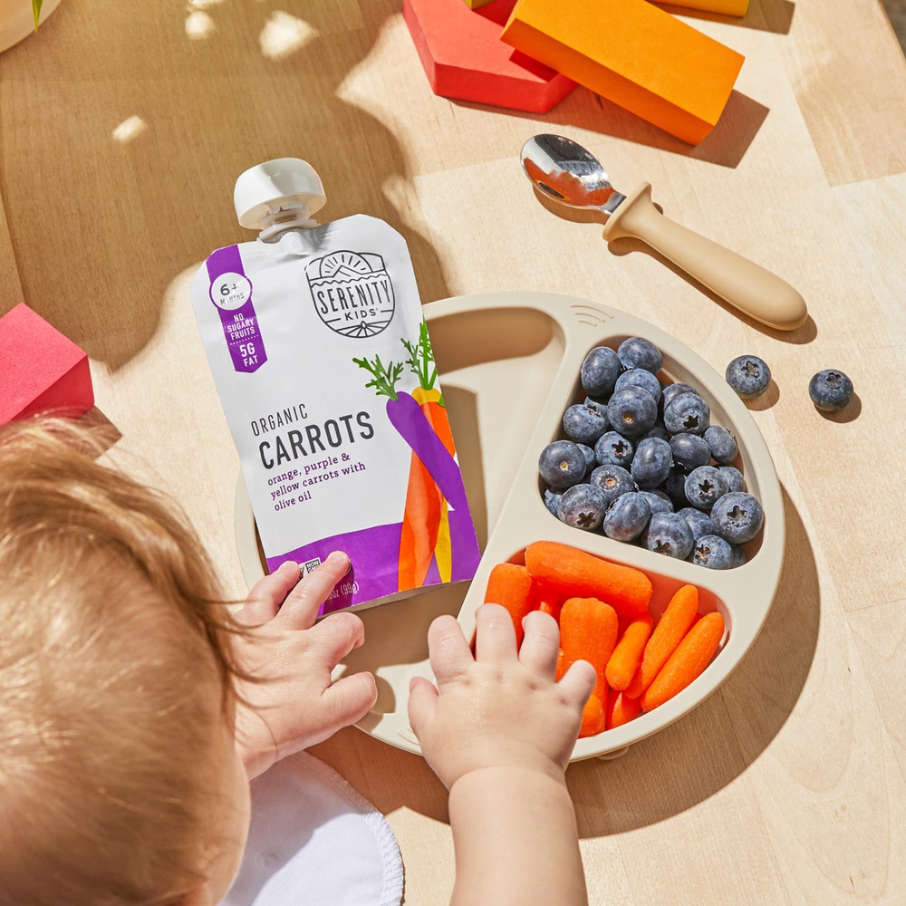 Serenity Kids, органическая морковь, для детей от 6 месяцев, оранжевая, фиолетовая и желтая морковь с оливковым маслом, 99 г (3,5 унции)