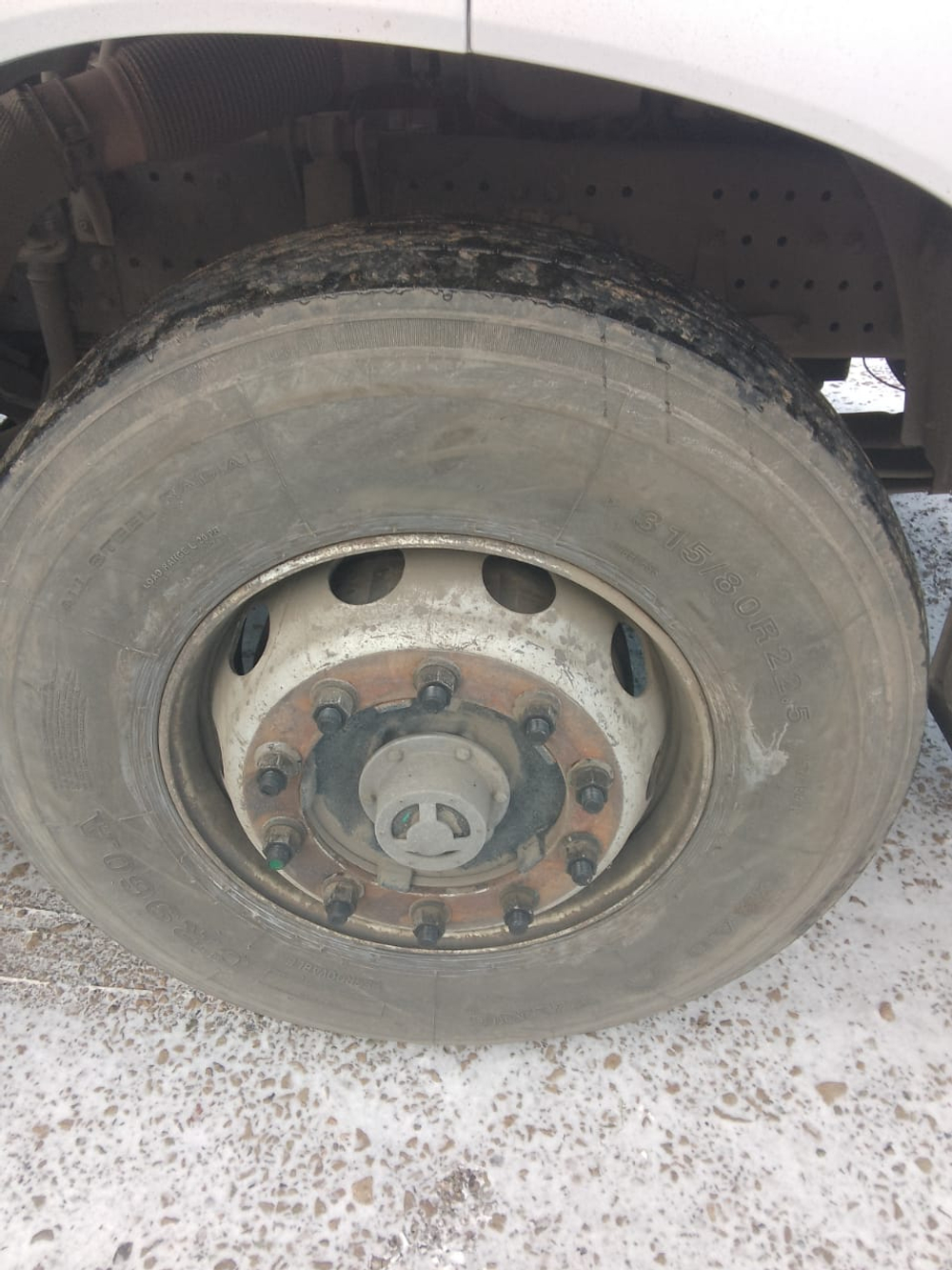 BEIJING BJ* 6x4 Седельный тягач BJ4250D6CP-02 (Дизельный, 12,9 л, 579 л.с., АТ)