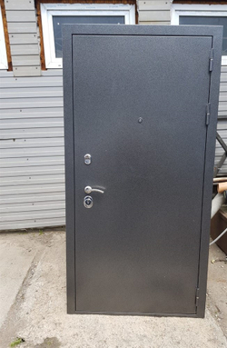 Входная металлическая дверь RеX (РЕКС) 11 Практик Антик серебро / СБ-18 Венге, черные стекла
