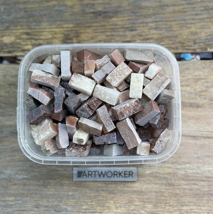 Колотый натуральный камень NS-Mix-Red, 350гр