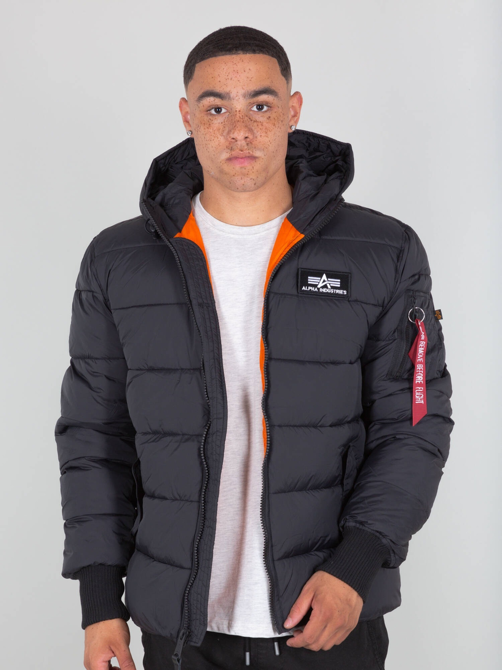 Куртка утепленная мужская ALPHA INDUSTRIES Hooded Puffer Alpha FD