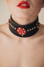 Черно-красный кожаный ошейник с металлическими клепками (Цвет: черный с красным)