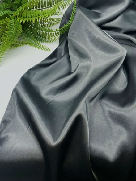 Дубайский шелк черный