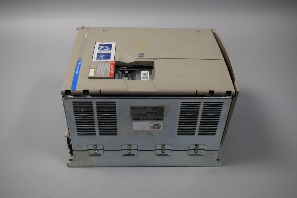TELEMECANIQUE ATV38HD12N4